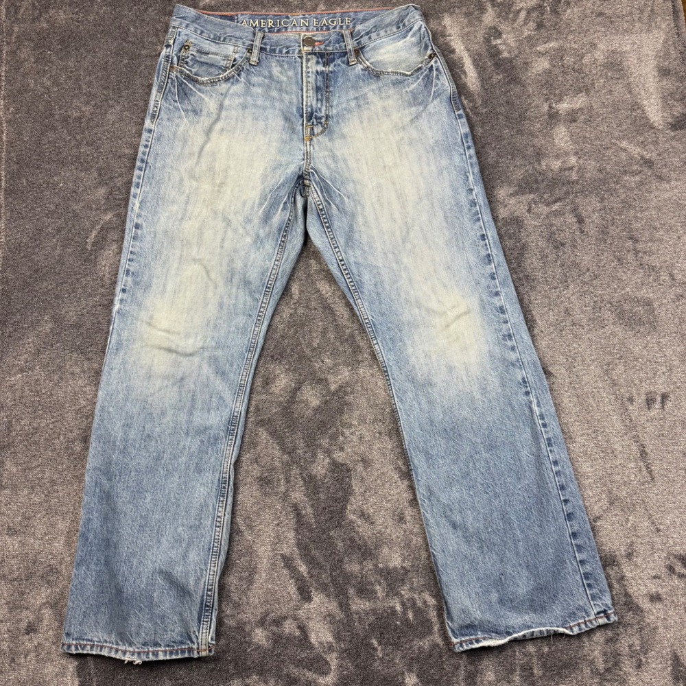 American Eagle Jeans Mens 34x32 Blue Bootcut Light Wash Y2K